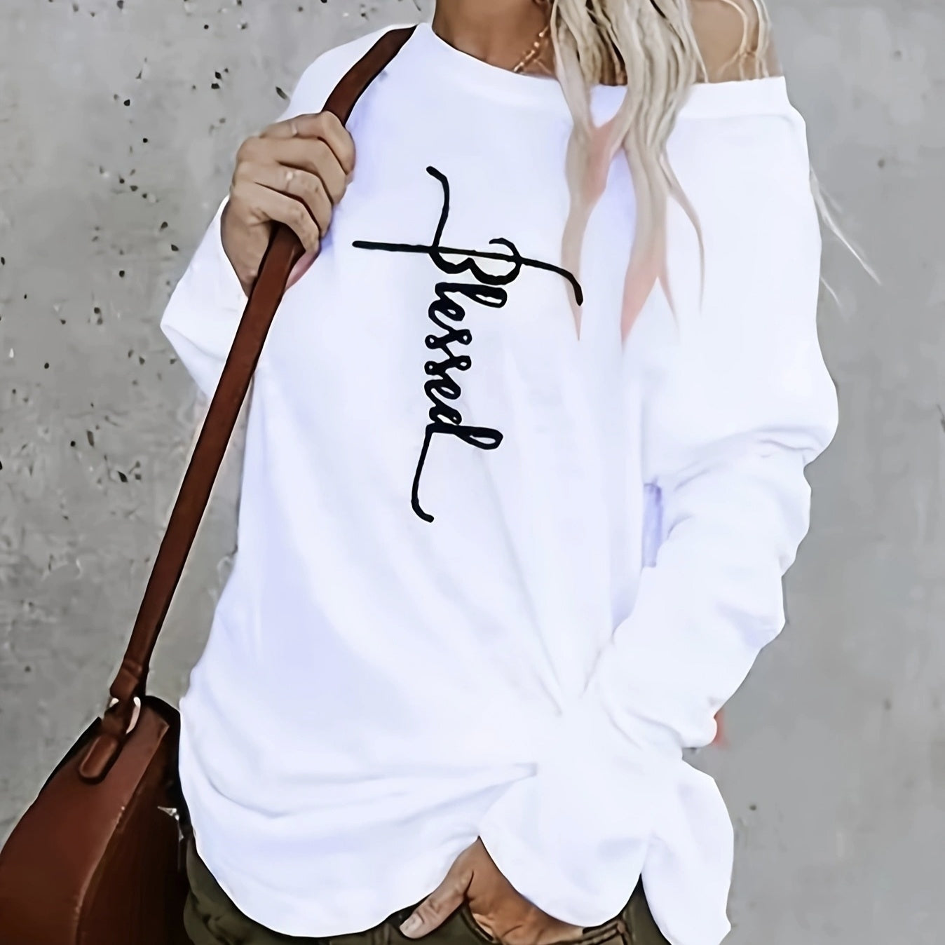 Ladies Off Shoulder Autumn Winter Letter Printed Casual White Long Sleeved T-shirt Top